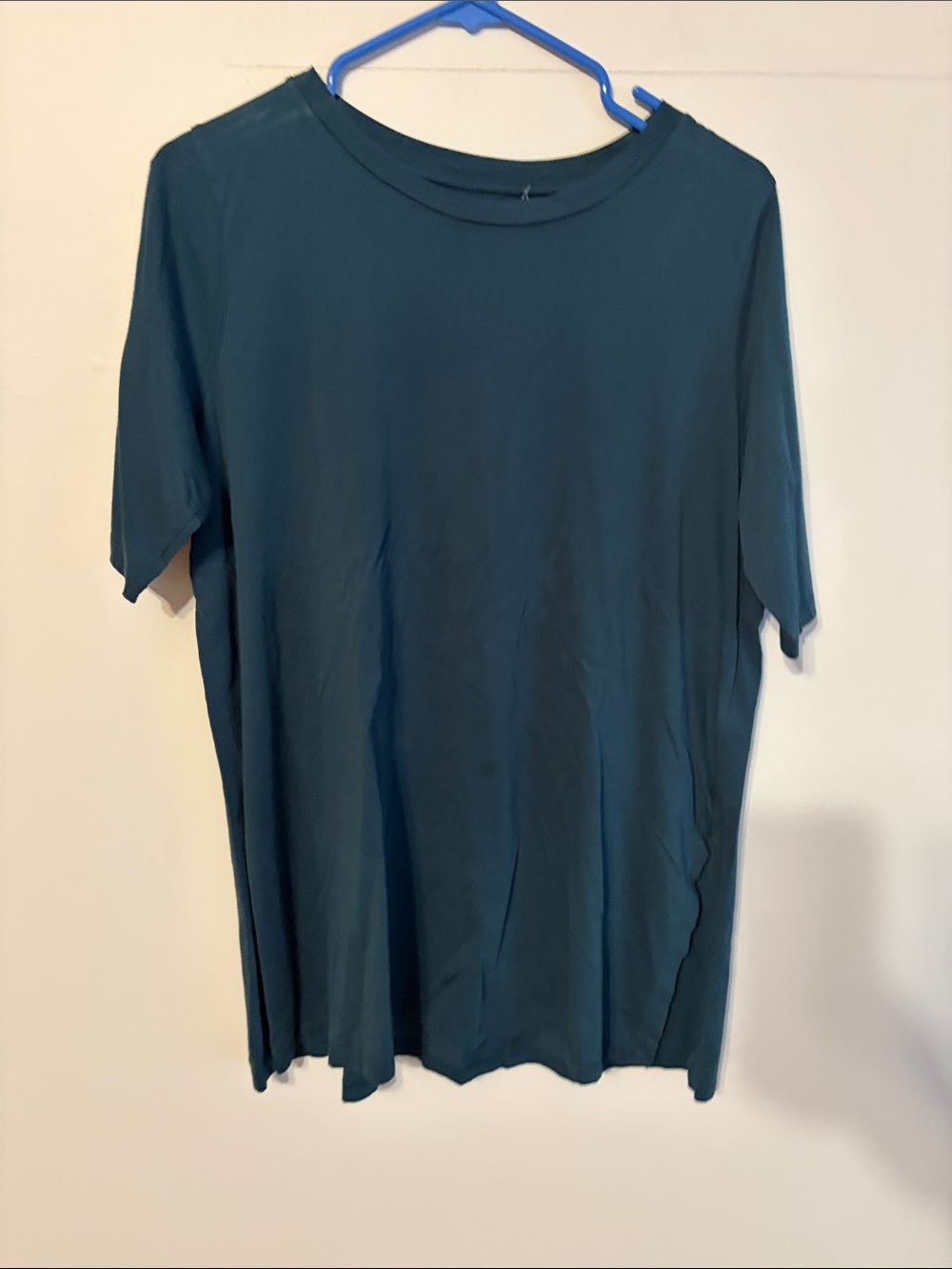 Eileen Fisher Deep Teal Crew Neck Tee. 💯 organic cotton. Small